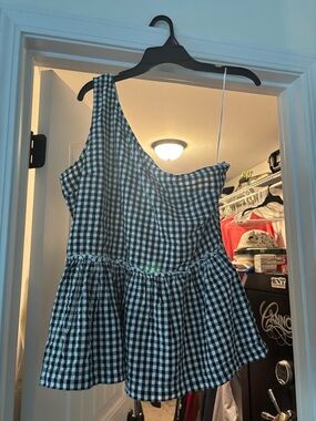 crown & ivy One-Shoulder Black and White Gingham Peplum Top